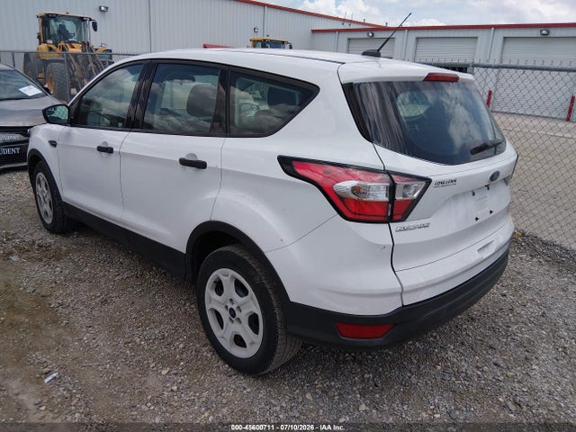 45600711 :رقم المزاد ، 1FMCU0F71HUD95229 vin ، 2017 Ford Escape S مزاد بيع