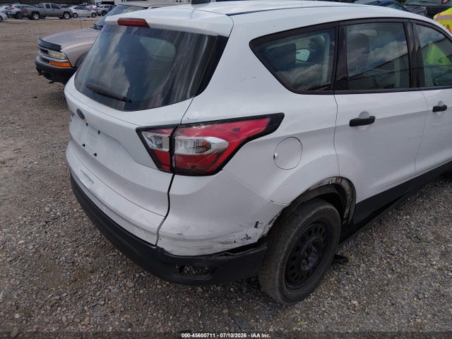45600711 :رقم المزاد ، 1FMCU0F71HUD95229 vin ، 2017 Ford Escape S مزاد بيع