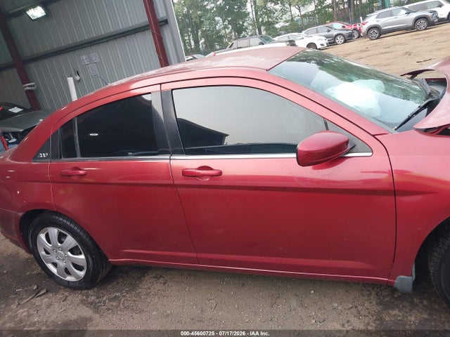 Продажа на аукционе авто 2014 Chrysler 200 Lx, vin: 1C3CCBAB2EN122275, номер лота: 45600725