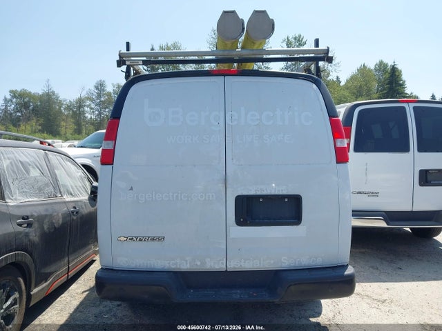 Chevrolet Express 3500 Work Van 2019 1GCZGHFG0K1360422 Image 16