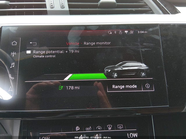2019 Audi E-tron Premium Plus მანქანა იყიდება აუქციონზე, vin: WA1VABGE7KB014205, აუქციონის ნომერი: 45600763
