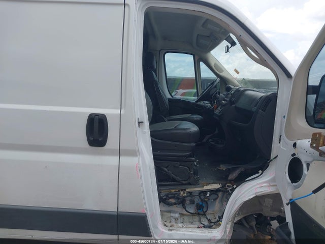 Продажа на аукционе авто 2018 Ram Promaster 1500 Low Roof 136 Wb, vin: 3C6TRVAGXJE109514, номер лота: 45600784