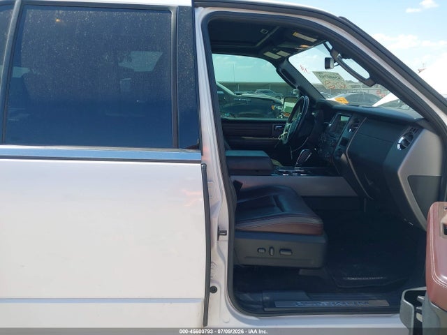 2017 Ford Expedition El Platinum მანქანა იყიდება აუქციონზე, vin: 1FMJK1LT5HEA20717, აუქციონის ნომერი: 45600793