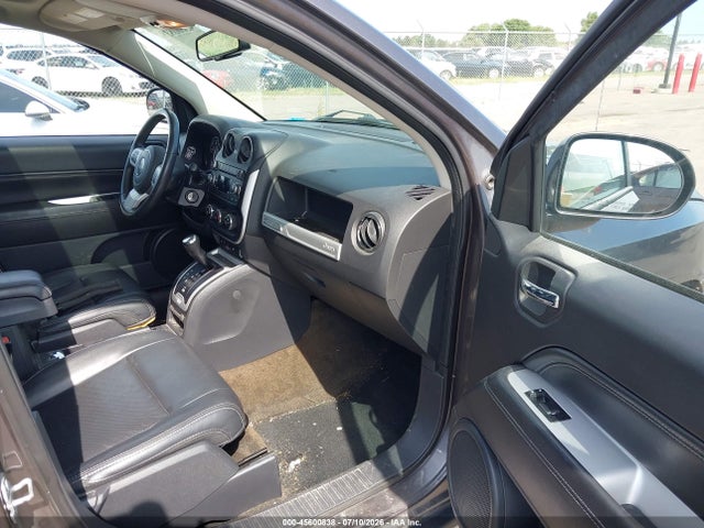 Продажа на аукционе авто 2017 Jeep Compass High Altitude, vin: 1C4NJDEB2HD110752, номер лота: 45600838