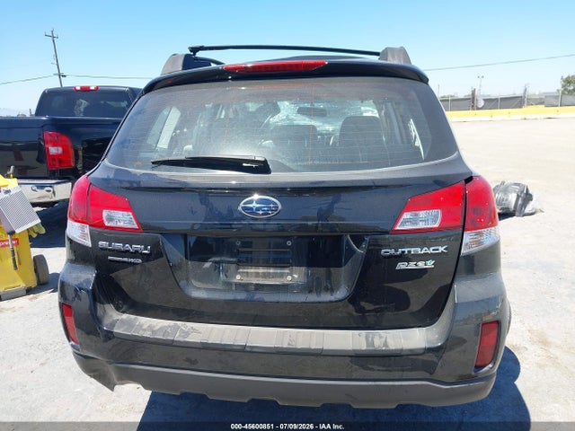 2013 Subaru Outback 2.5i მანქანა იყიდება აუქციონზე, vin: 4S4BRBAC4D3300515, აუქციონის ნომერი: 45600851