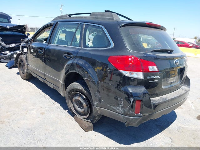 2013 Subaru Outback 2.5i მანქანა იყიდება აუქციონზე, vin: 4S4BRBAC4D3300515, აუქციონის ნომერი: 45600851