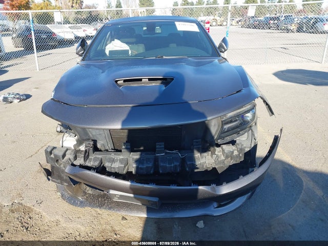 2C3CDXHG0JH281374 Dodge Charger Sxt Plus Rwd