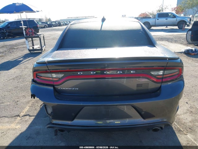 2C3CDXHG0JH281374 Dodge Charger Sxt Plus Rwd