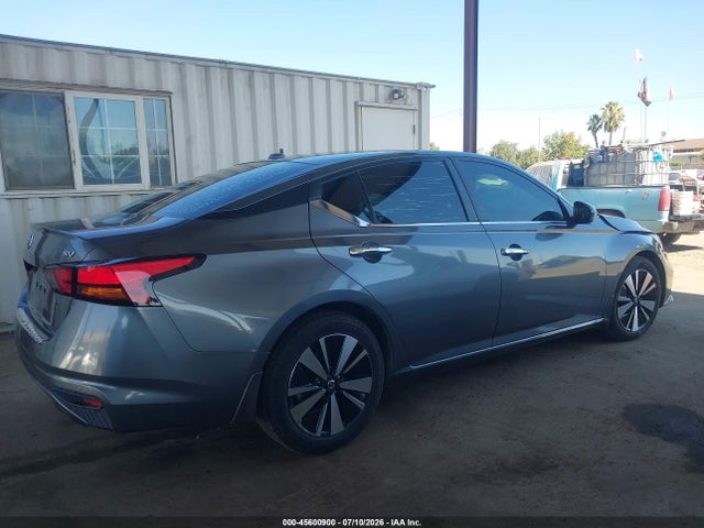 1N4BL4DVXMN393064 Nissan Altima Sv Fwd
