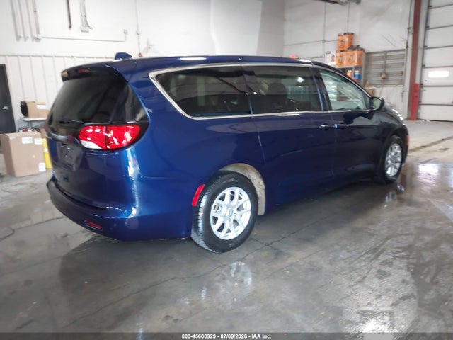 2C4RC1CG7LR245417 Chrysler Voyager Lx