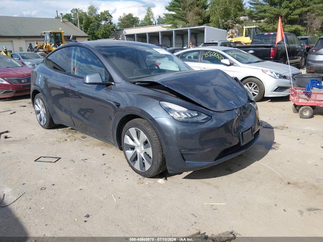 Tesla Model Y Long Range Dual Motor All-wheel Drive 2020 5YJYGDEE7LF039202 главное изображение