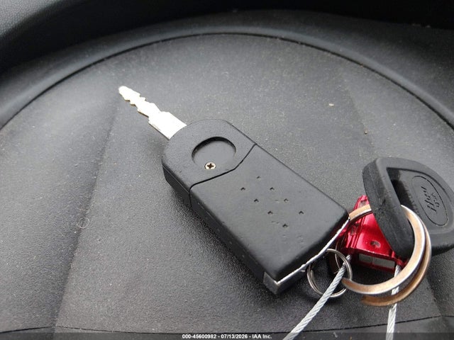 45600982 :رقم المزاد ، JM1BL1UF8C1552526 vin ، 2012 Mazda Mazda3 I Sport مزاد بيع