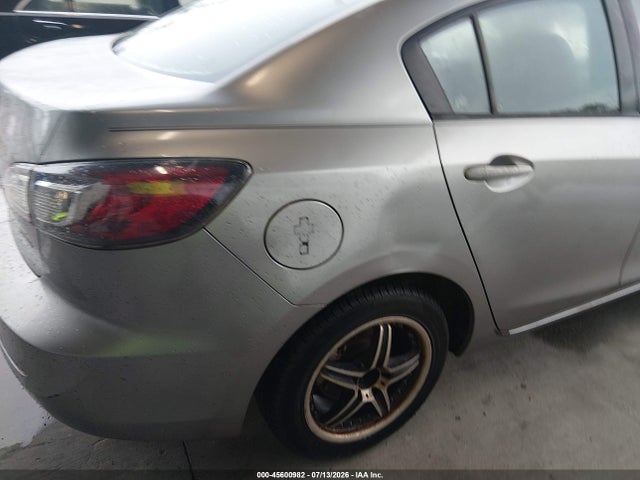 45600982 :رقم المزاد ، JM1BL1UF8C1552526 vin ، 2012 Mazda Mazda3 I Sport مزاد بيع