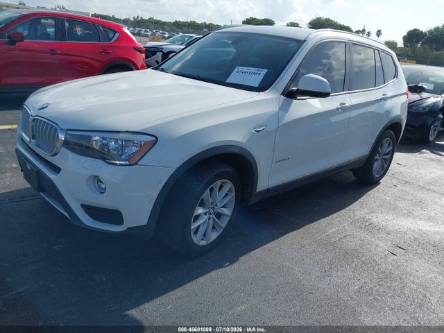 45601009 :رقم المزاد ، 5UXWZ7C39H0V94760 vin ، 2017 Bmw X3 Sdrive28i مزاد بيع