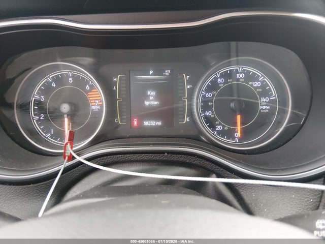 45601066 :رقم المزاد ، 1C4PJMCB2LD512579 vin ، 2020 Jeep Cherokee Latitude 4x4 مزاد بيع