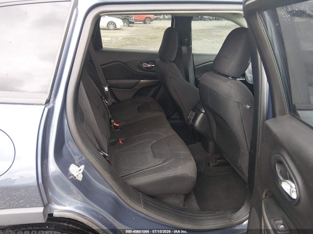 45601066 :رقم المزاد ، 1C4PJMCB2LD512579 vin ، 2020 Jeep Cherokee Latitude 4x4 مزاد بيع