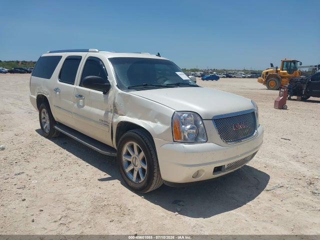 Продаж на аукціоні авто 2011 Gmc Yukon Xl 1500 Denali, vin: 1GKS1MEF3BR366256, номер лоту: 45601085