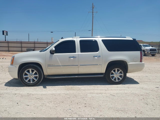 Продаж на аукціоні авто 2011 Gmc Yukon Xl 1500 Denali, vin: 1GKS1MEF3BR366256, номер лоту: 45601085