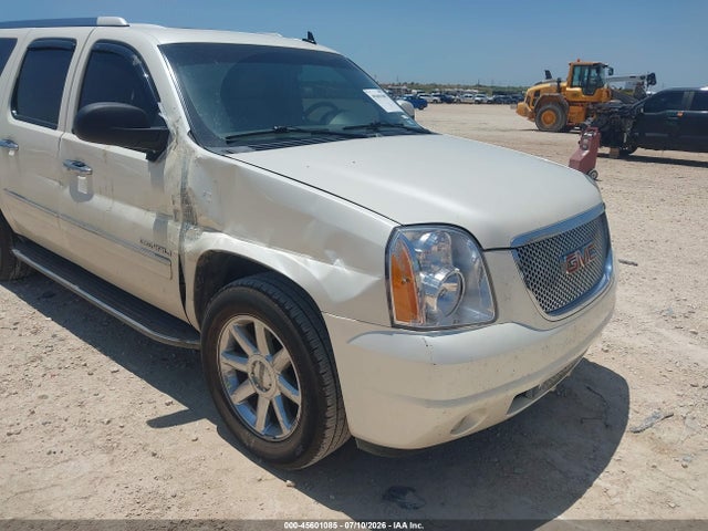 Продаж на аукціоні авто 2011 Gmc Yukon Xl 1500 Denali, vin: 1GKS1MEF3BR366256, номер лоту: 45601085