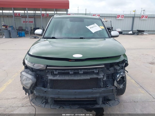 KNDJ23AU3L7041784 KIA Soul X-line