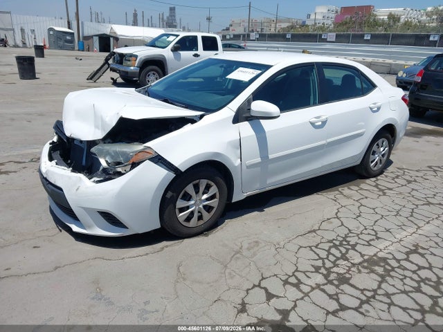 Toyota COROLLA L 2015 5YFBURHE9FP305822 Image 2