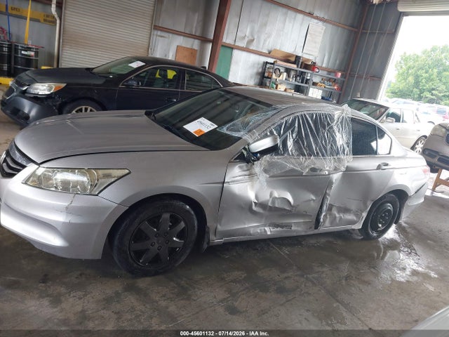 45601132 :رقم المزاد ، 1HGCP2F38CA055642 vin ، 2012 Honda Accord Sdn Lx مزاد بيع