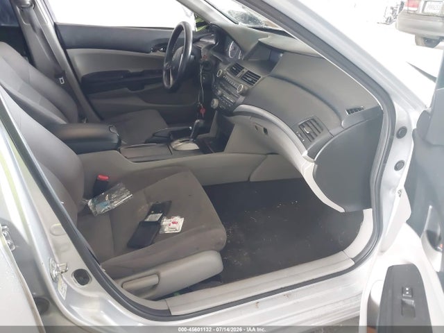 45601132 :رقم المزاد ، 1HGCP2F38CA055642 vin ، 2012 Honda Accord Sdn Lx مزاد بيع
