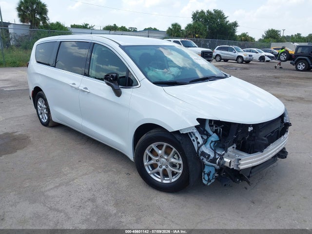 2023 Chrysler Voyager Lx მანქანა იყიდება აუქციონზე, vin: 2C4RC1CG2PR596144, აუქციონის ნომერი: 45601142