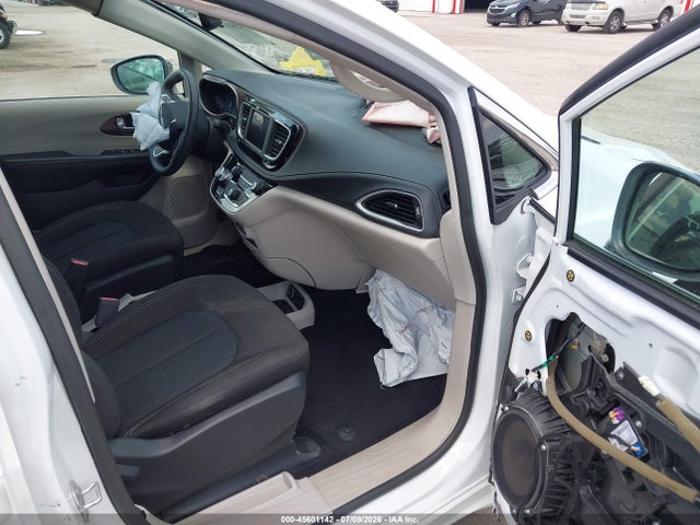 45601142 :رقم المزاد ، 2C4RC1CG2PR596144 vin ، 2023 Chrysler Voyager Lx مزاد بيع