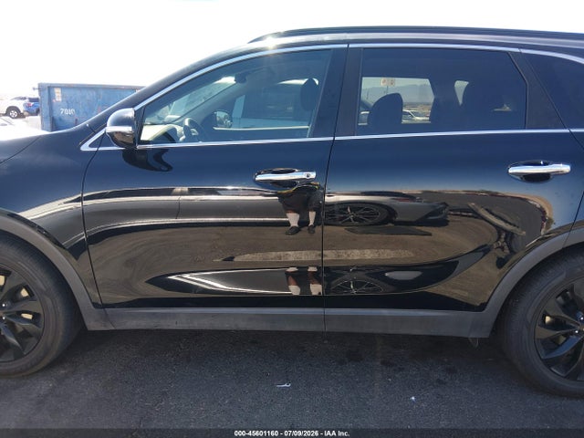 5XYPG4A57KG593722 KIA Sorento 3.3l S