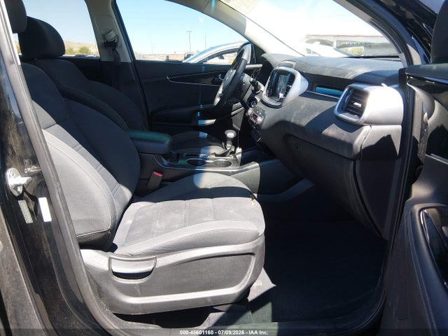 5XYPG4A57KG593722 KIA Sorento 3.3l S