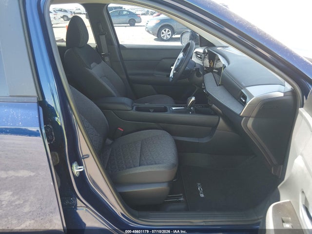 45601179 :رقم المزاد ، 3N8AP6CE2TL387267 vin ، 2026 Nissan Kicks Sv مزاد بيع