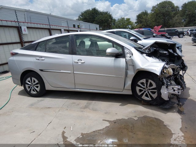 2016 Toyota Prius Three მანქანა იყიდება აუქციონზე, vin: JTDKARFU8G3505961, აუქციონის ნომერი: 45601203