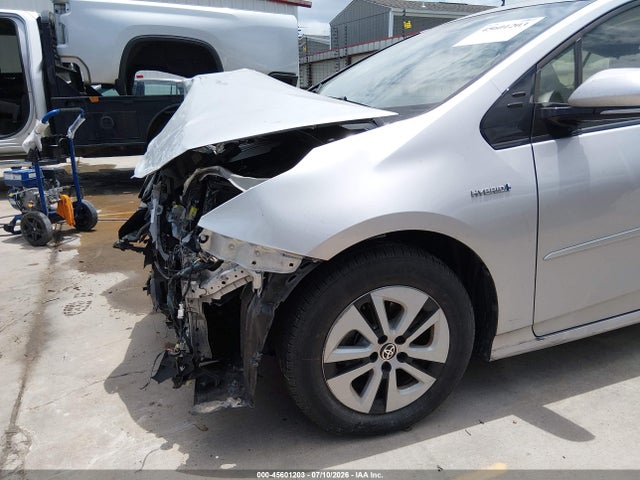 2016 Toyota Prius Three მანქანა იყიდება აუქციონზე, vin: JTDKARFU8G3505961, აუქციონის ნომერი: 45601203