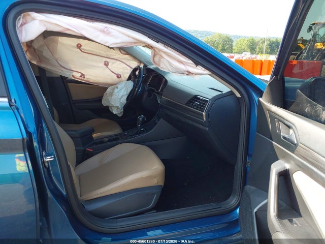 Продажа на аукционе авто 2019 Volkswagen Jetta 1.4t Sel, vin: 3VWE57BU1KM109273, номер лота: 45601280