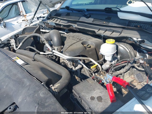 45601293 :رقم المزاد ، 1C6RR7TT4KS655062 vin ، 2019 Ram 1500 Classic Slt  4x4 6'4 Box مزاد بيع