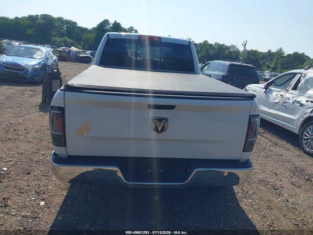 45601293 :رقم المزاد ، 1C6RR7TT4KS655062 vin ، 2019 Ram 1500 Classic Slt  4x4 6'4 Box مزاد بيع