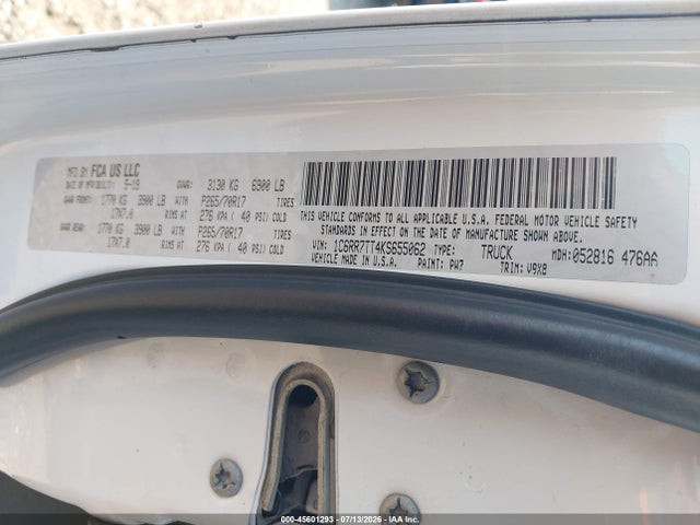 45601293 :رقم المزاد ، 1C6RR7TT4KS655062 vin ، 2019 Ram 1500 Classic Slt  4x4 6'4 Box مزاد بيع
