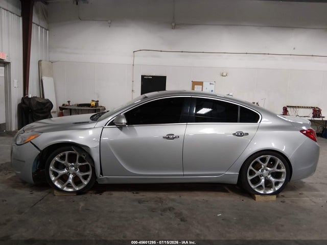45601295 :رقم المزاد ، 2G4GV5GV2D9197906 vin ، 2013 Buick Regal Gs مزاد بيع