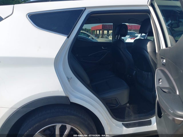 2016 Hyundai Santa Fe Sport 2.0l Turbo მანქანა იყიდება აუქციონზე, vin: 5XYZUDLA2GG367770, აუქციონის ნომერი: 45601294