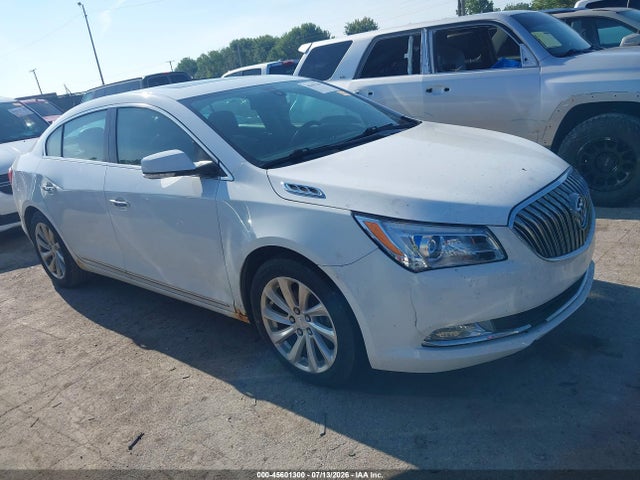45601300 :رقم المزاد ، 1G4GB5G32GF258674 vin ، 2016 Buick Lacrosse مزاد بيع
