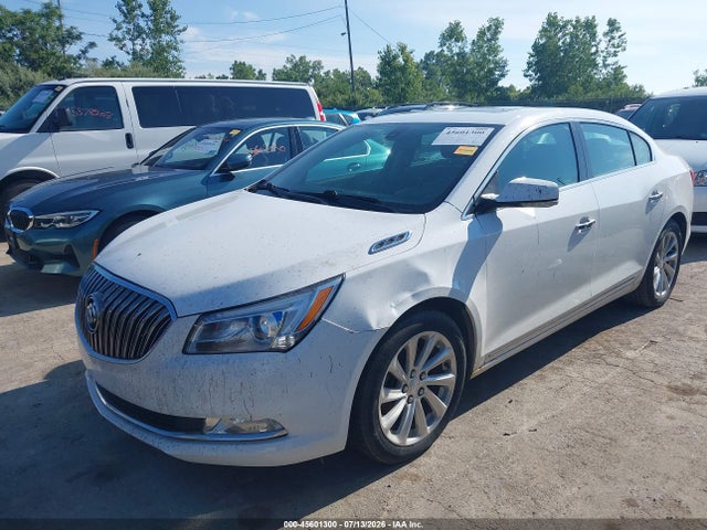 45601300 :رقم المزاد ، 1G4GB5G32GF258674 vin ، 2016 Buick Lacrosse مزاد بيع