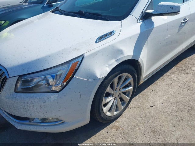 45601300 :رقم المزاد ، 1G4GB5G32GF258674 vin ، 2016 Buick Lacrosse مزاد بيع