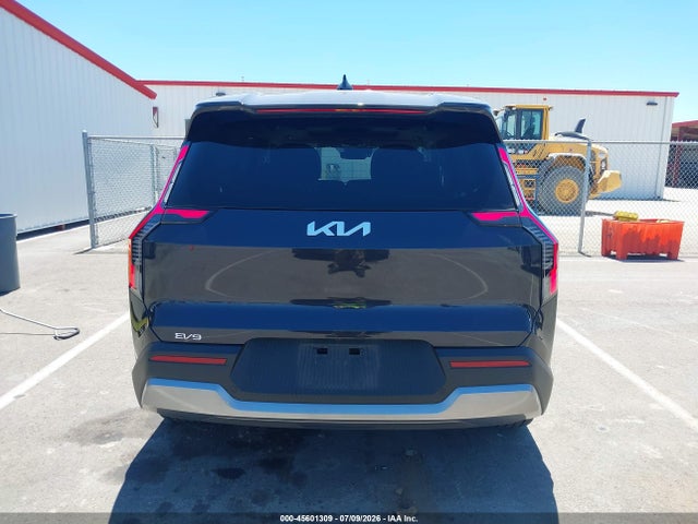 KIA Ev9 Light Long Range 2026 5XYAB5S13TG014362 Image 17