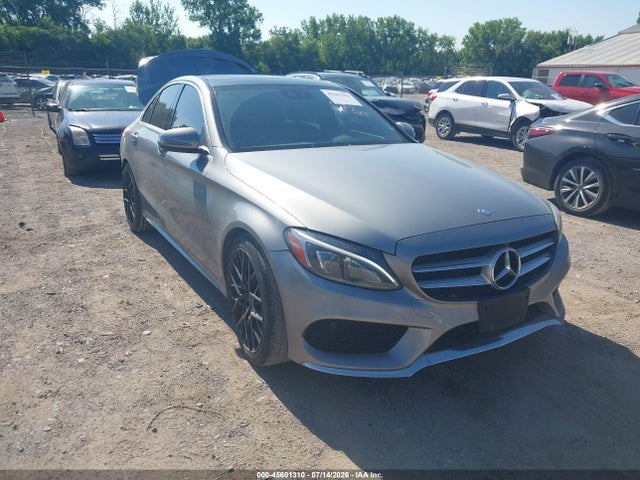 2016 Mercedes-benz C 300 Sport 4matic მანქანა იყიდება აუქციონზე, vin: 55SWF4KB0GU133012, აუქციონის ნომერი: 45601310