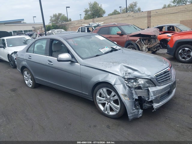 45601338 :رقم المزاد ، WDDGF54X19R064077 vin ، 2009 Mercedes-benz C 300 Luxury/sport مزاد بيع