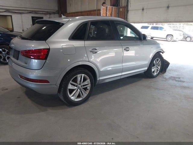 45601345 :رقم المزاد ، WA1ECCFSXJR032842 vin ، 2018 Audi Q3 2.0t Premium/2.0t Sport Premium مزاد بيع