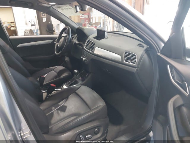 45601345 :رقم المزاد ، WA1ECCFSXJR032842 vin ، 2018 Audi Q3 2.0t Premium/2.0t Sport Premium مزاد بيع