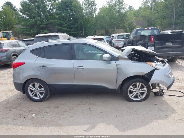 2013 Hyundai Tucson Gls მანქანა იყიდება აუქციონზე, vin: KM8JUCAC1DU677071, აუქციონის ნომერი: 45601376