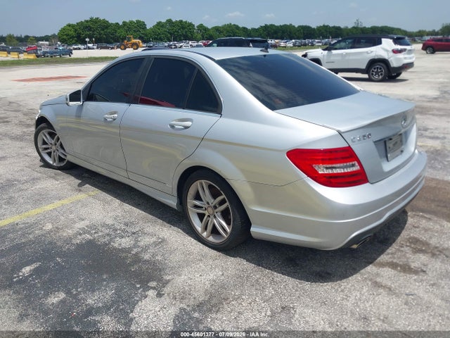 45601377 :رقم المزاد ، WDDGF4HBXDR296050 vin ، 2013 Mercedes-benz C 250 Sport مزاد بيع
